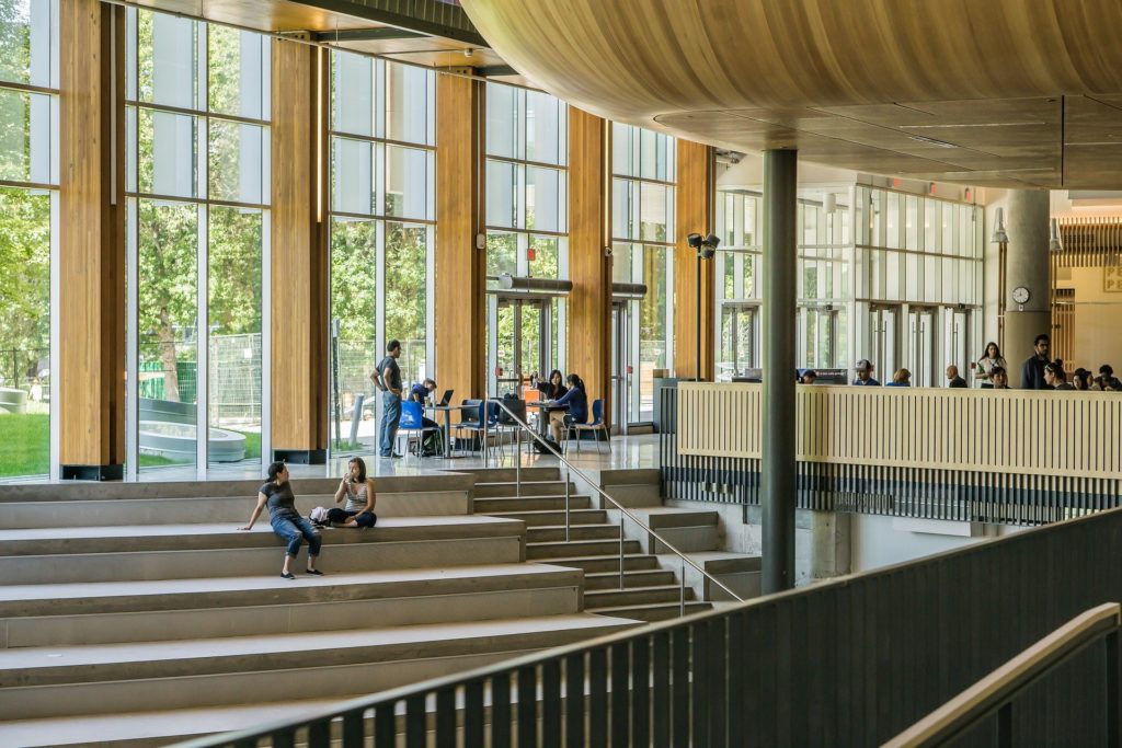 学校